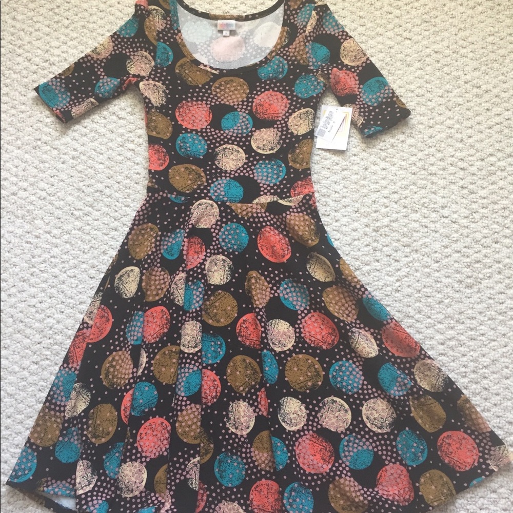 Lularoe NWT Nicole, stretchy!